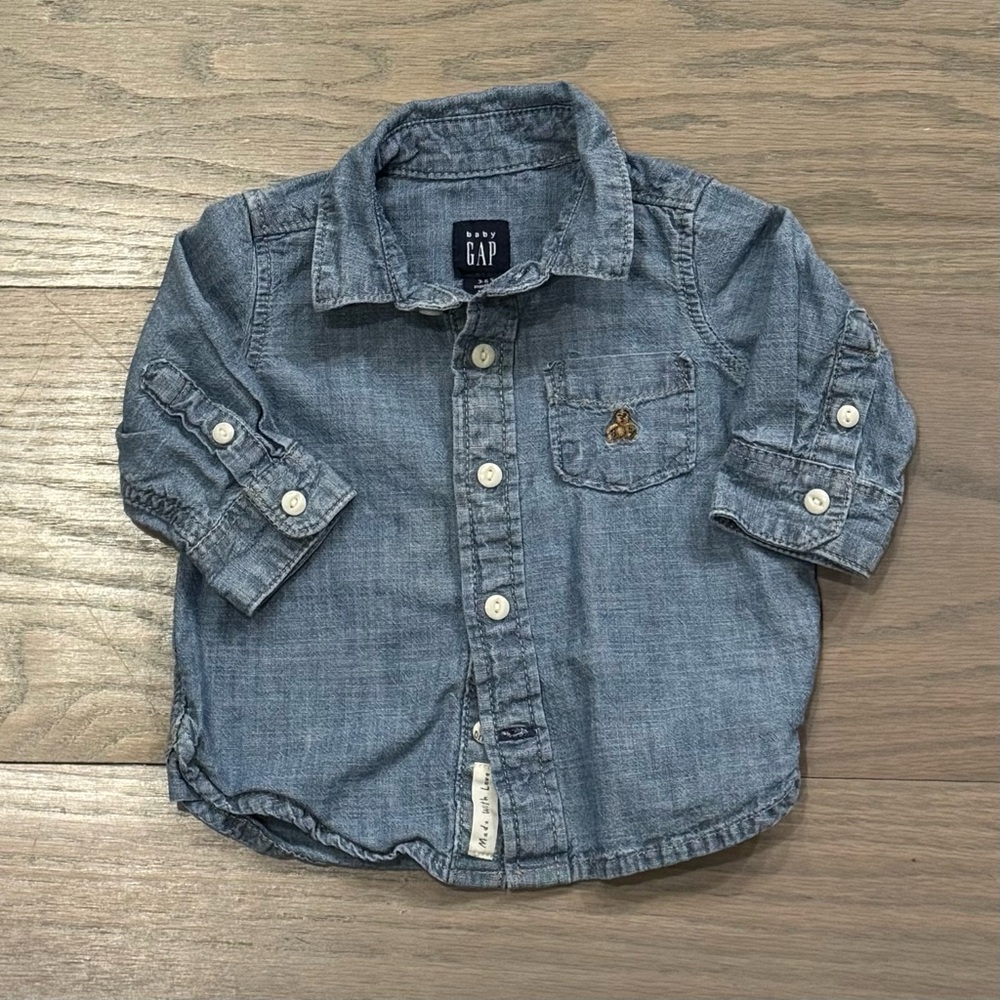 GAP Blue Button Down Shirt Classic Denim